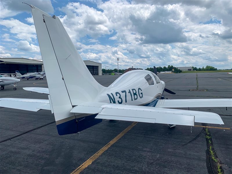 2005 Columbia 400 Aircraft