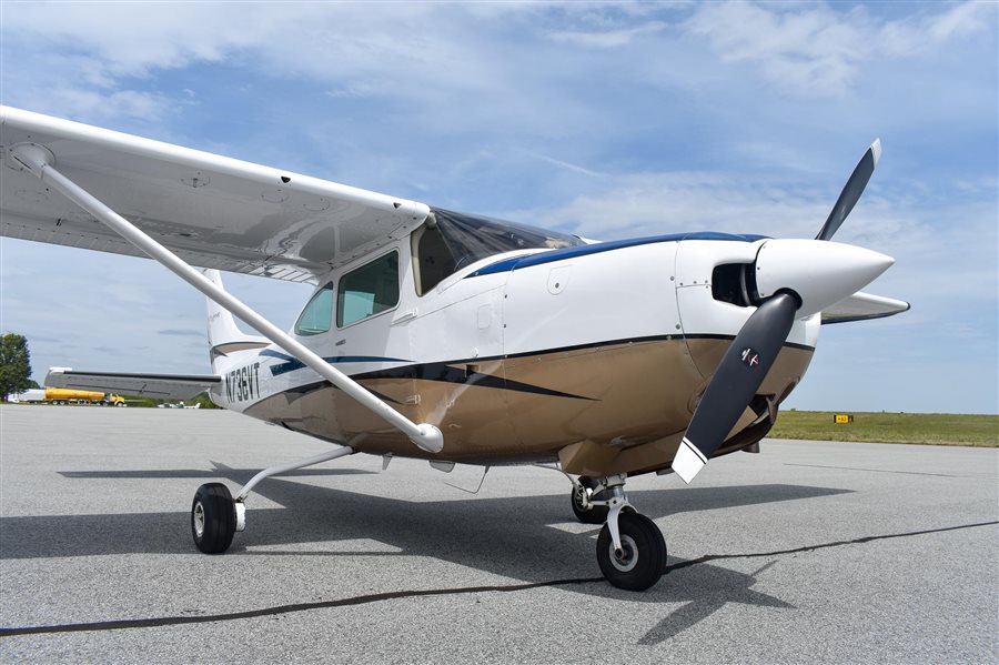 1979 Cessna TR182