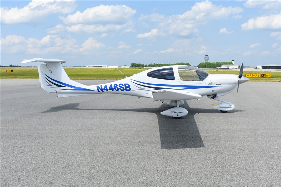 2005 Diamond DA40 Diamond Star