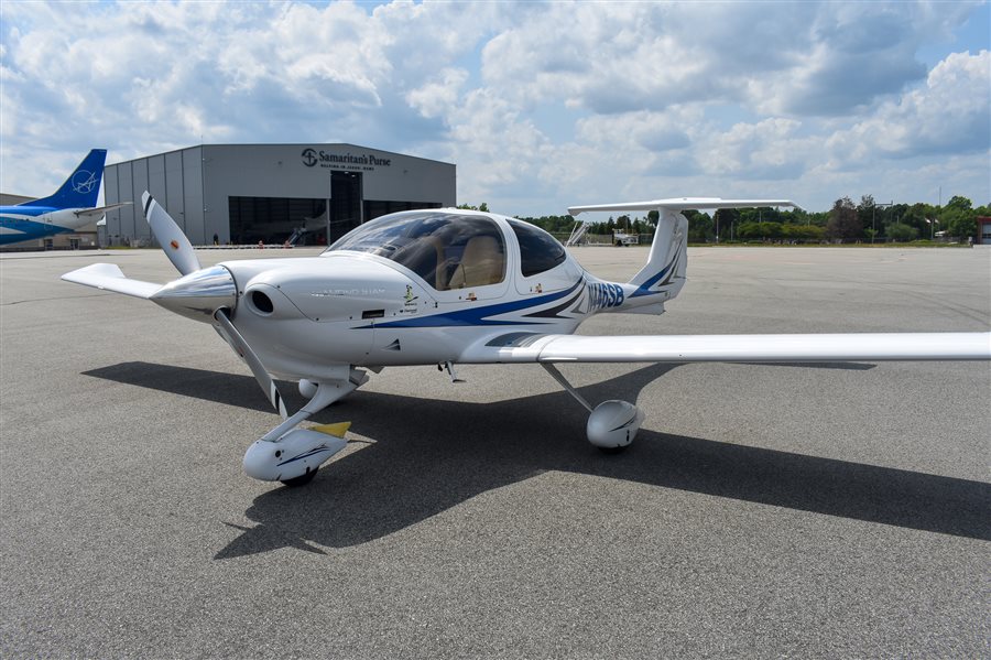 2005 Diamond DA40 Diamond Star