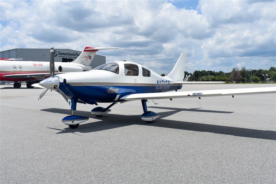 2002 Columbia 300 Aircraft