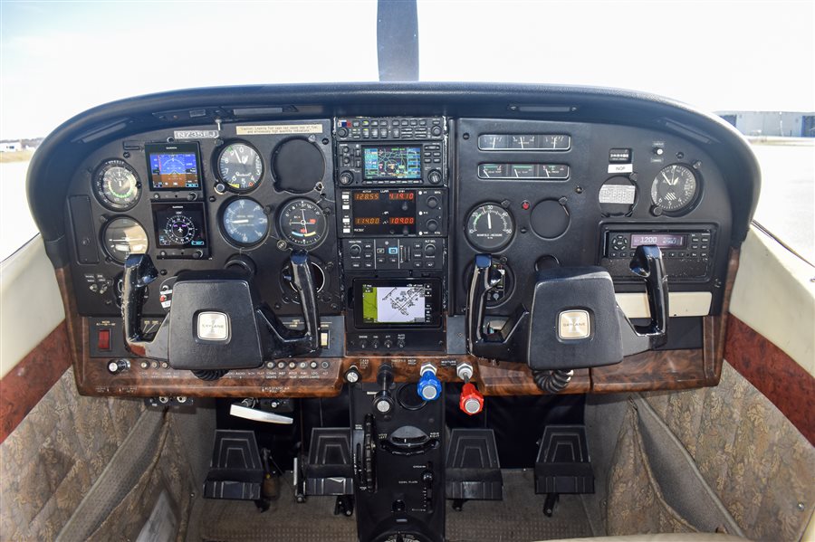 1977 Cessna 182 Q