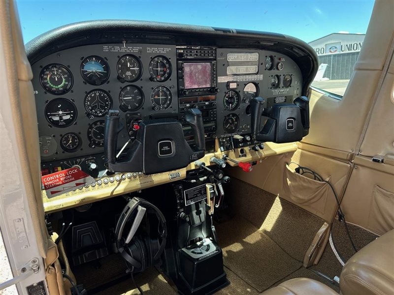 1977 Cessna 210 Turbo