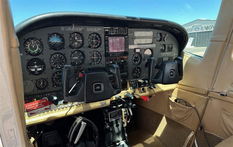 1977 Cessna 210 Turbo