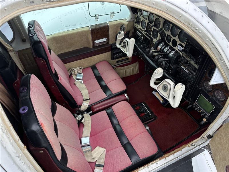 1974 Beechcraft Baron 58 Aircraft