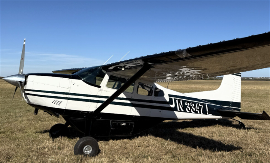 1967 Cessna 185E