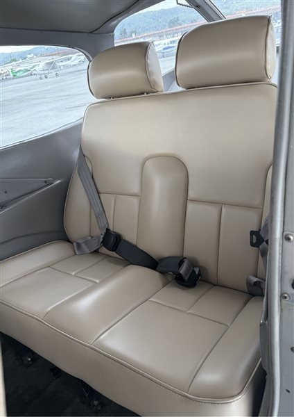 1999 Cessna 172 Skyhawk 172R