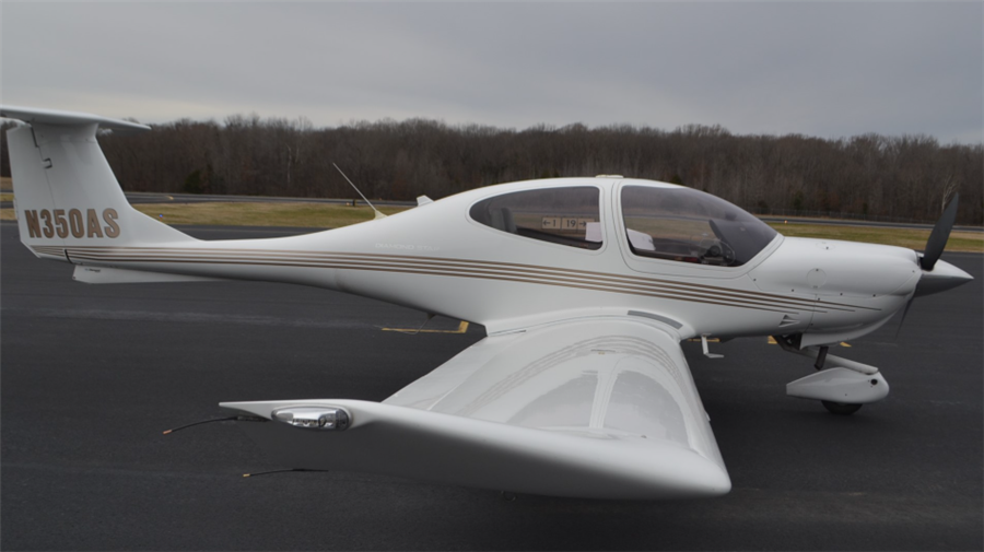 2003 Diamond DA40 Aircraft
