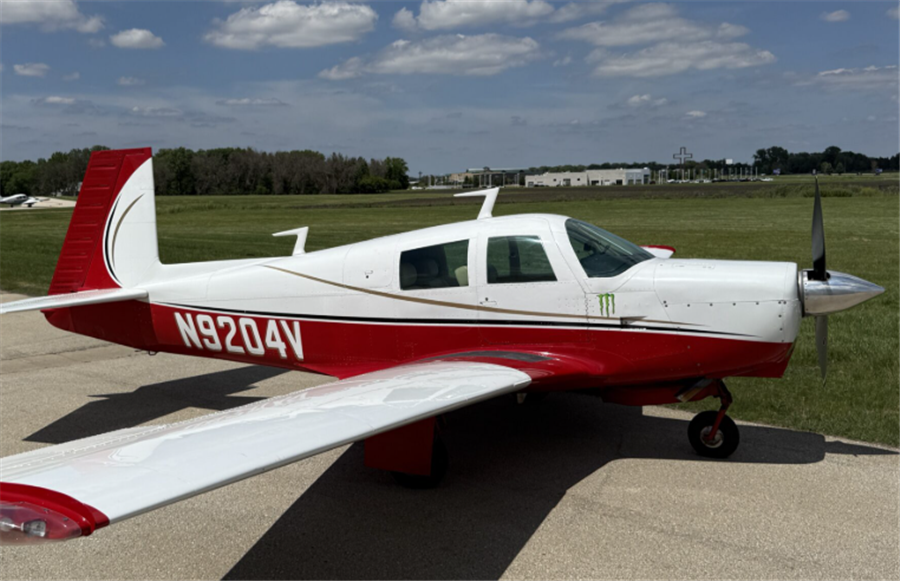 1969 Mooney M20C Aircraft