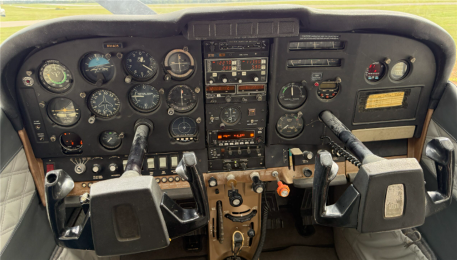 1973 Cessna 182p Skylane