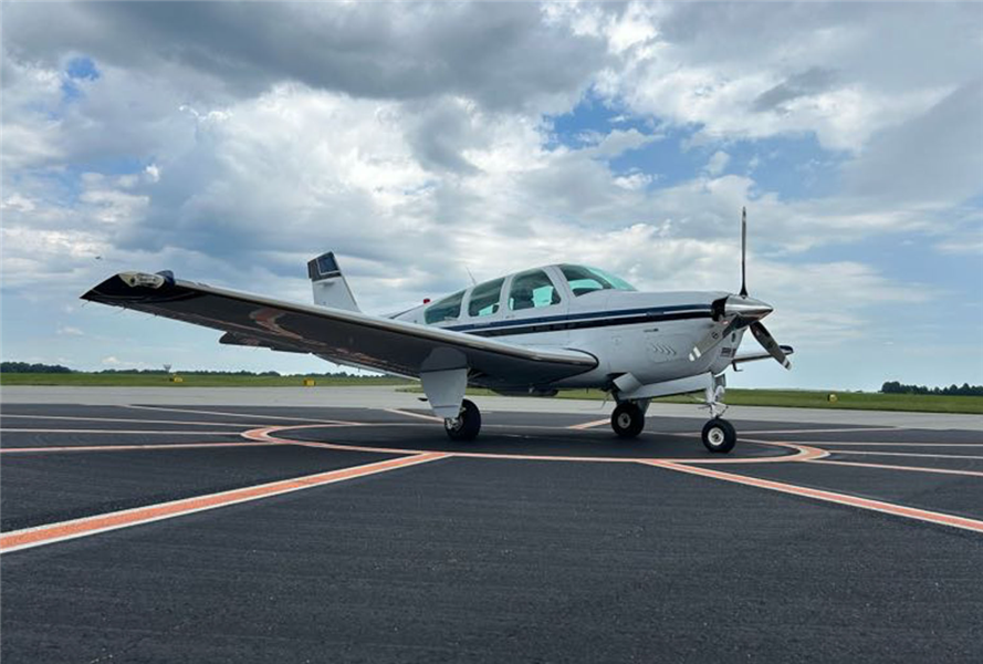 1991 Beechcraft Bonanza F33 A
