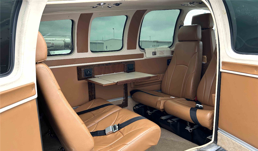 1993 Beechcraft Baron 58 Aircraft