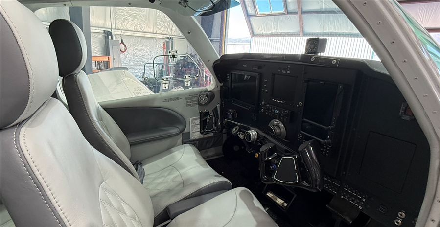 1982 Beechcraft Bonanza F33 A
