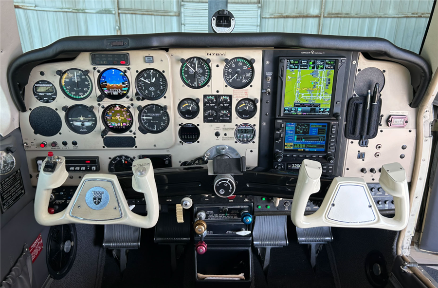 1991 Beechcraft Bonanza F33 A