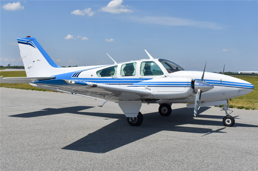 1970 Beechcraft Baron 55E Aircraft