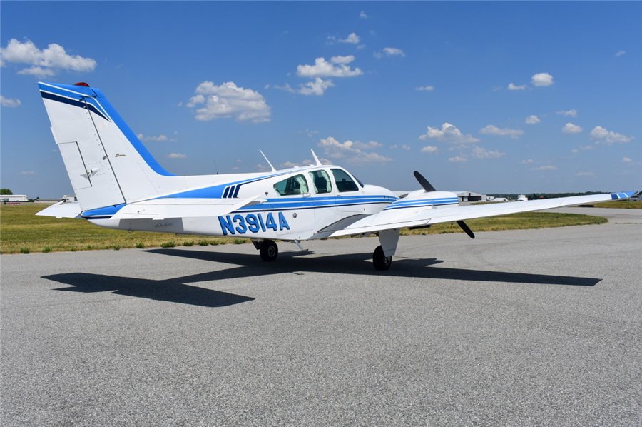 1970 Beechcraft Baron 55E Aircraft