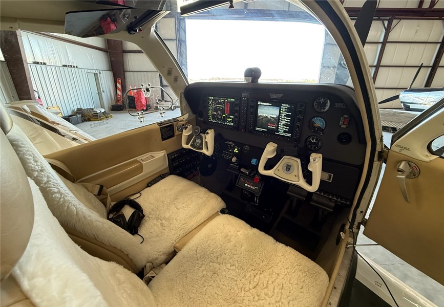 2006 Beechcraft Bonanza G36 Aircraft