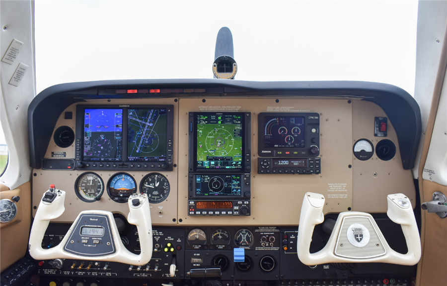 2001 Beechcraft Bonanza A36 Aircraft