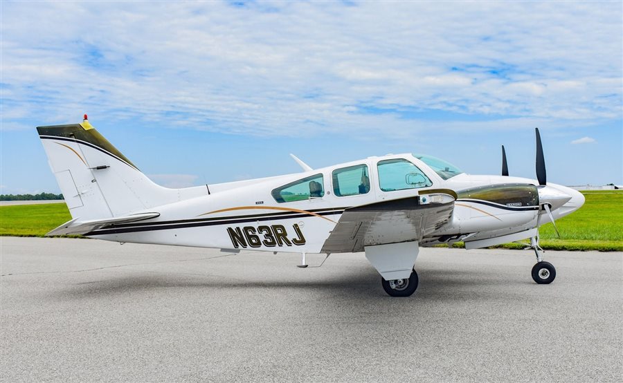 1975 Beechcraft Baron B55 Aircraft