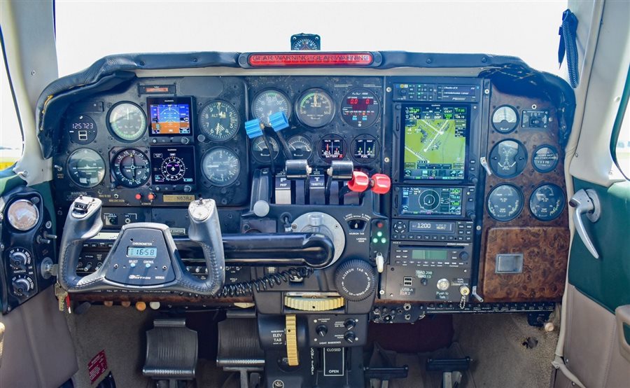 1975 Beechcraft Baron B55 Aircraft