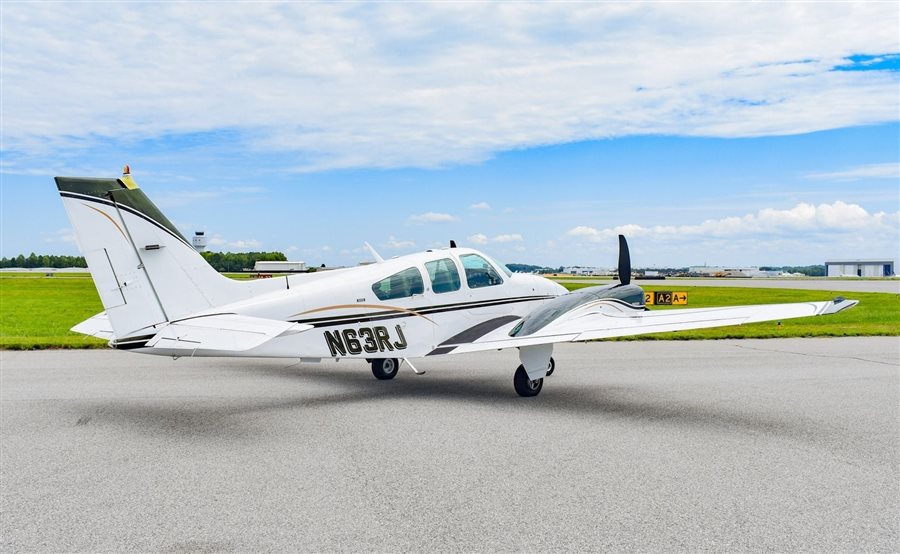1975 Beechcraft Baron B55 Aircraft