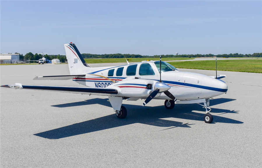 1998 Beechcraft Baron 58 Aircraft
