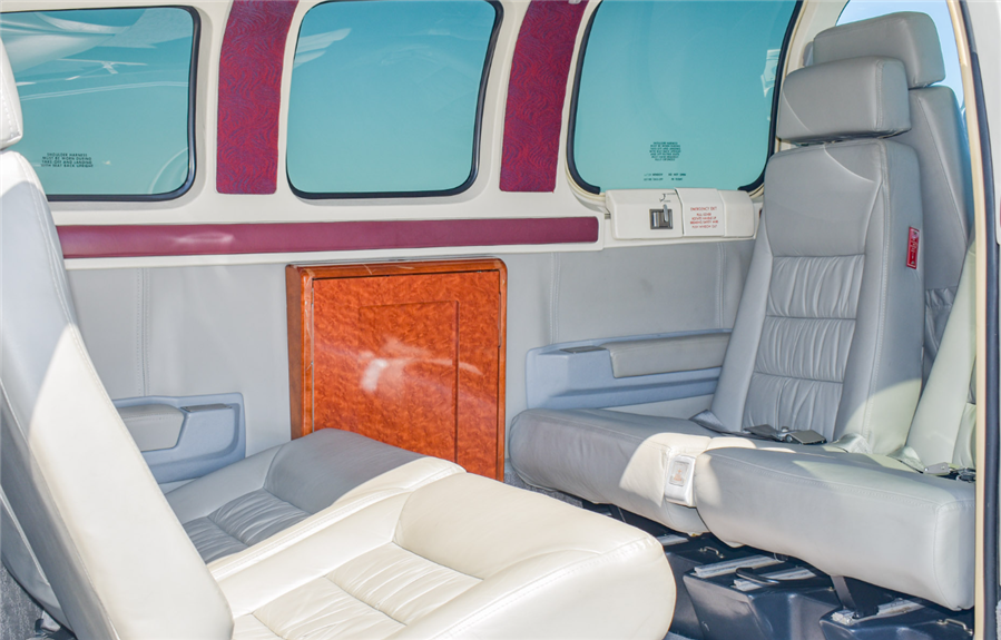 1998 Beechcraft Baron 58 Aircraft