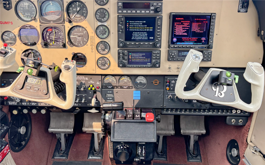 2000 Beechcraft Bonanza A36 Aircraft