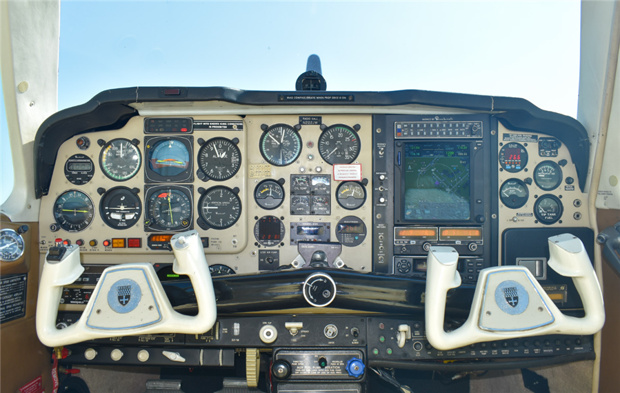 1989 Beechcraft Bonanza F33 A