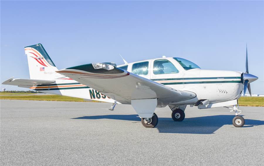 1990 Beechcraft Bonanza F33 A