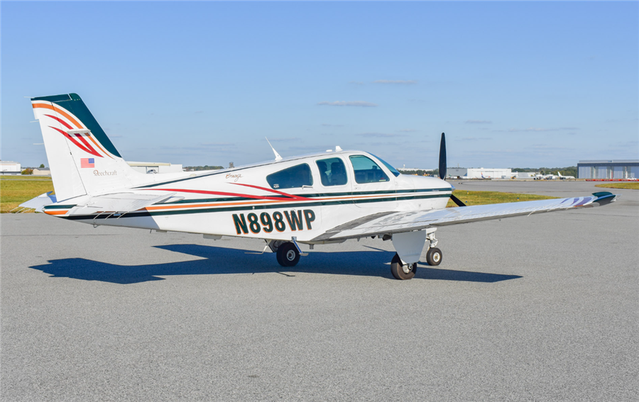 1990 Beechcraft Bonanza F33 A