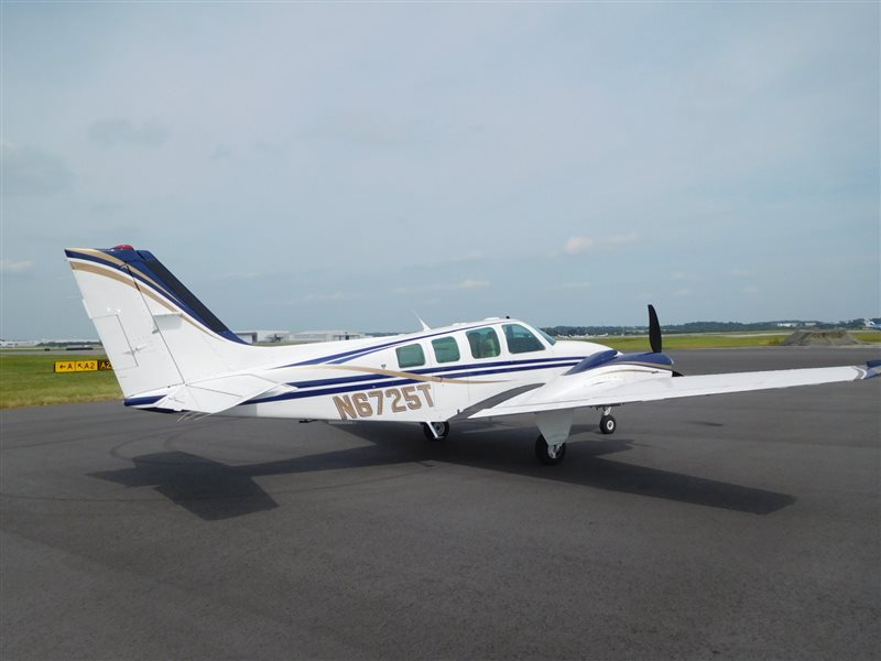 1984 Beechcraft Baron 58 Aircraft