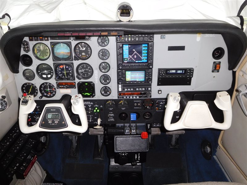 1998 Beechcraft Bonanza A36 Aircraft