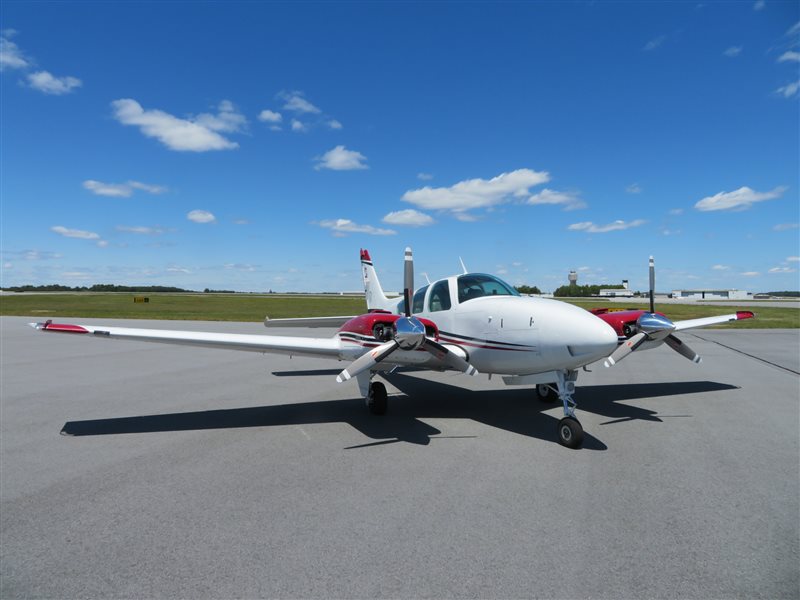 1975 Beechcraft Baron 55E Aircraft