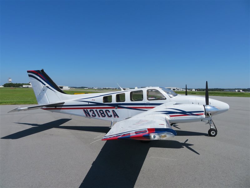 2001 Beechcraft Baron 58 Aircraft