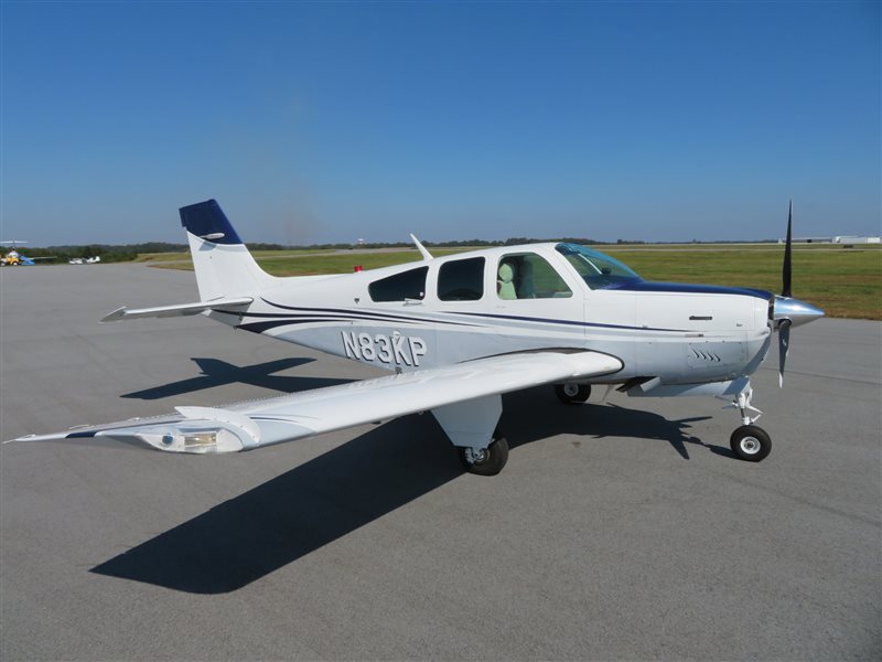 1990 Beechcraft Bonanza F33 A