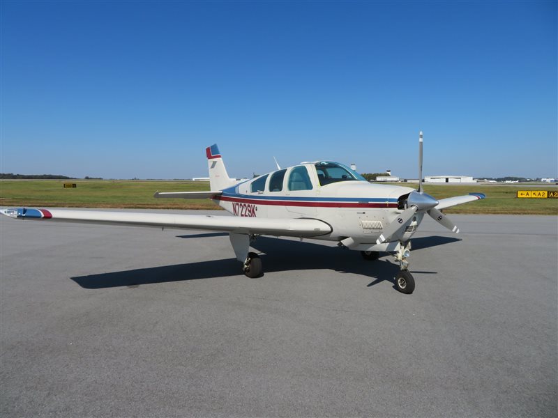 1986 Beechcraft Bonanza F33 A