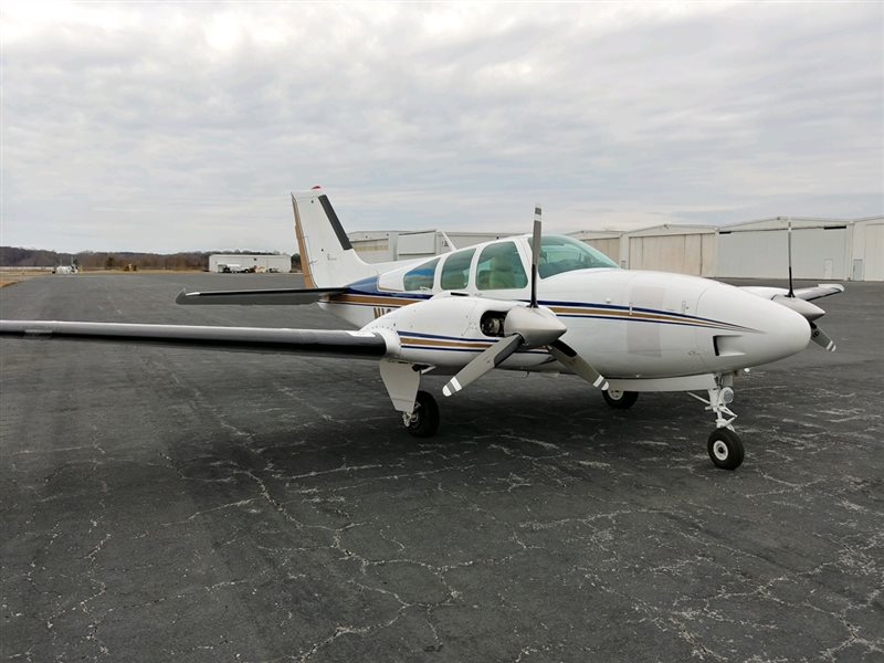 1970 Beechcraft Baron 55E Aircraft