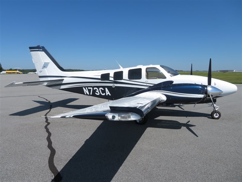 1999 Beechcraft Baron 58 Aircraft