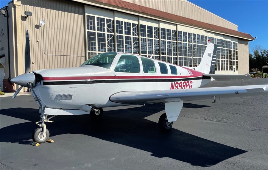 1995 Beechcraft Bonanza A36 Aircraft