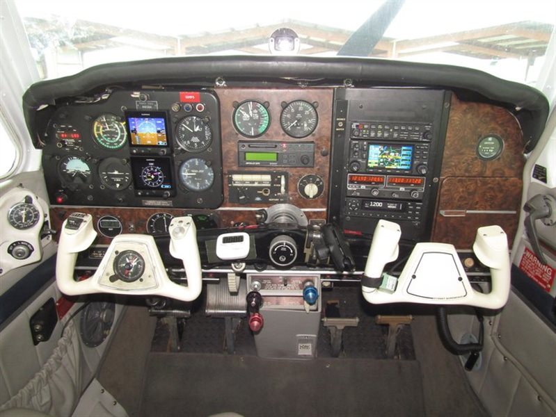 1968 Beechcraft Bonanza V35A Aircraft