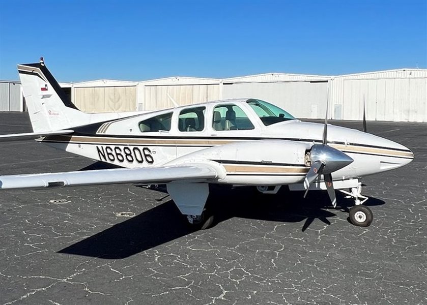 1980 Beechcraft Baron 55 B Aircraft