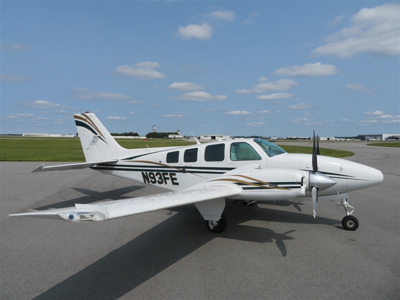 1992 Beechcraft Baron 58 Aircraft