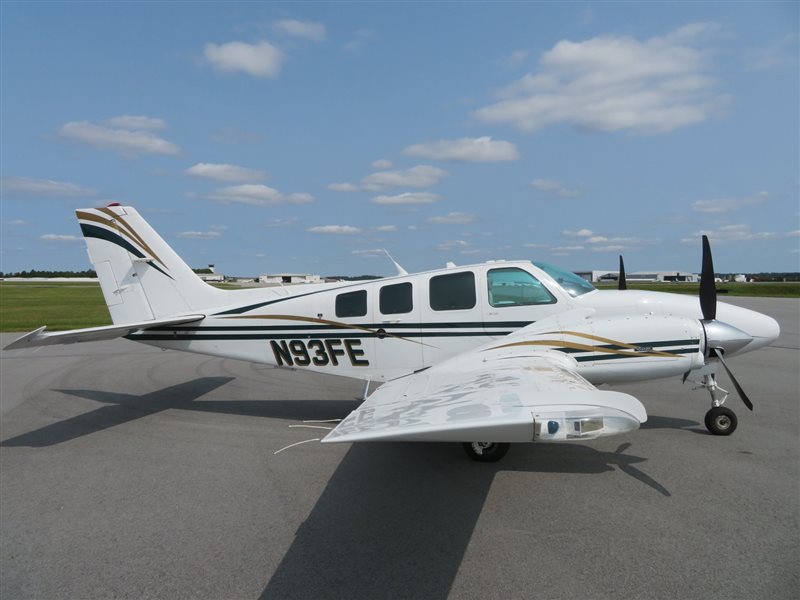 1992 Beechcraft Baron 58 Aircraft