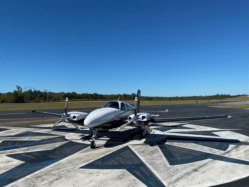 1984 Beechcraft Baron 58P Aircraft