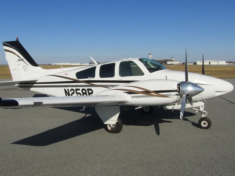 1981 Beechcraft Baron 55 B Aircraft