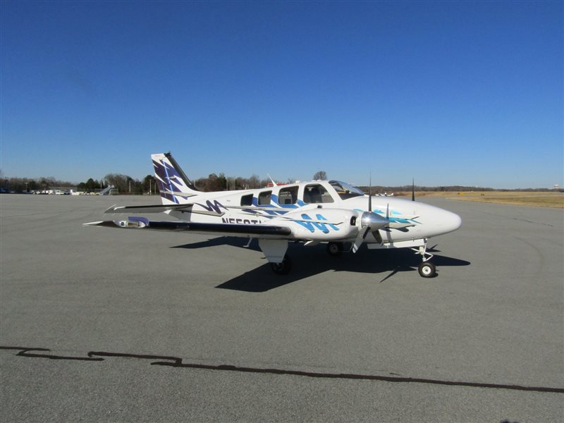 2001 Beechcraft Baron 58 Aircraft