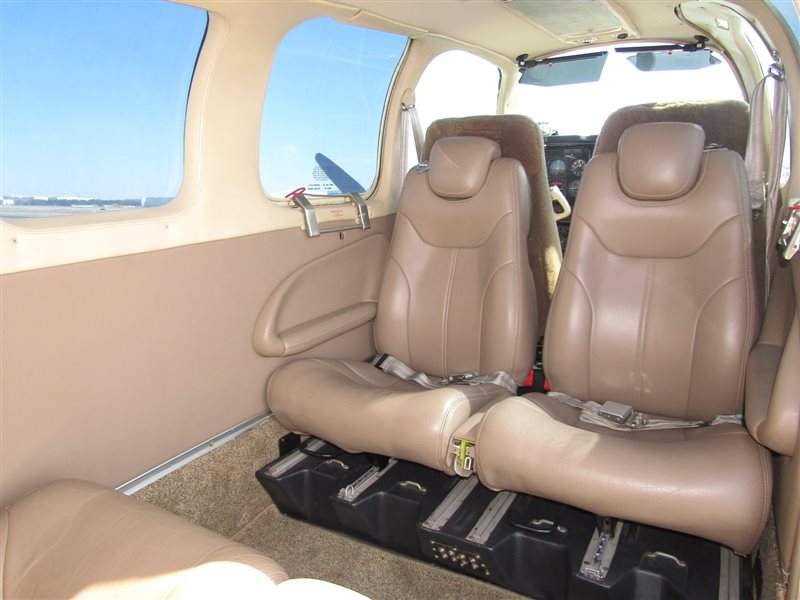 1977 Beechcraft Baron 58 Aircraft