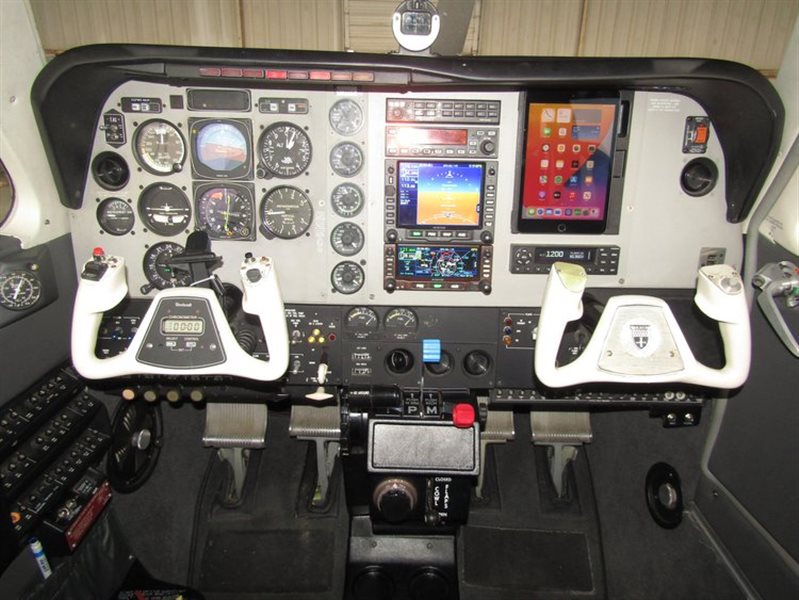 2005 Beechcraft Bonanza A36 Aircraft