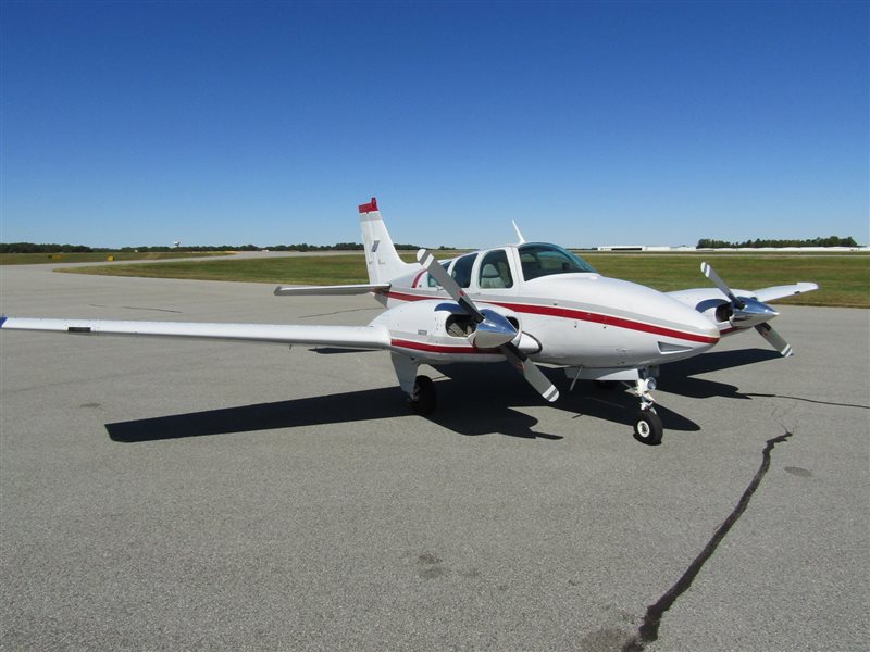 1974 Beechcraft Baron 55 B Aircraft